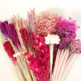 Monochromatic Box Pink/Red Red flowers - fresh-cut flowers by Bloomingmore - ideal for weddings and floral events