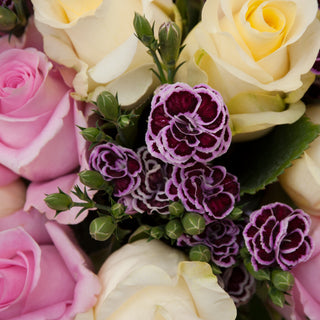 Fit for a princess Bouquet Fit flowers - fresh-cut flowers by Bloomingmore - ideal for weddings and floral events
